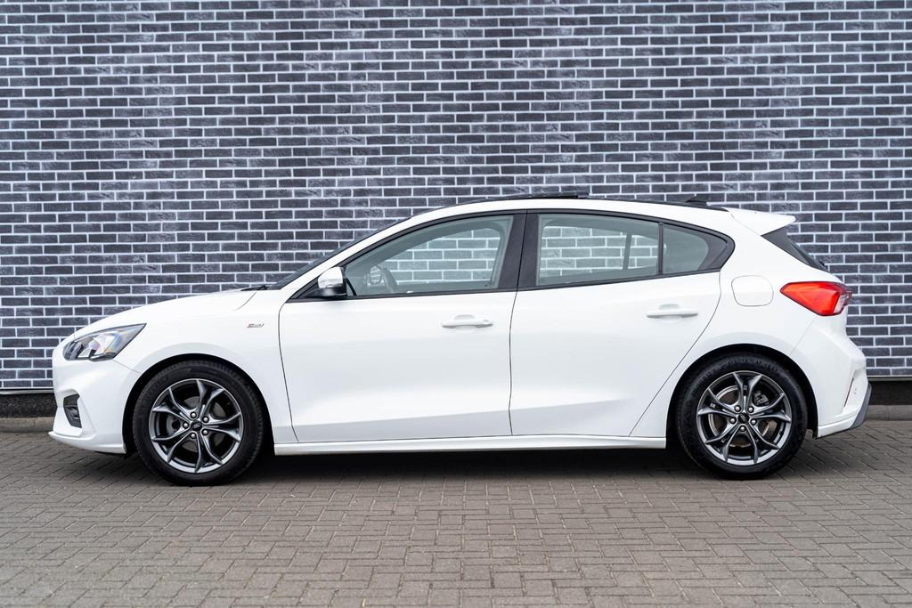 Ford Focus 1.0 EcoBoost 125 ST Line Business | Panoramadak |, Auto's, Ford, Gebruikt, Adaptive Cruise Control, Wit, Origineel Nederlands
