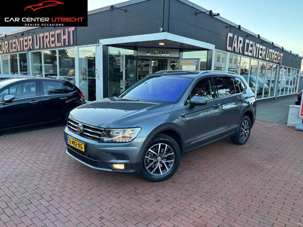 Volkswagen Tiguan Allspace 1.5 TSI Highl. 7p. leer automaat, Auto's, Automaat, Dealer onderhouden, Euro 6, 4 cilinders