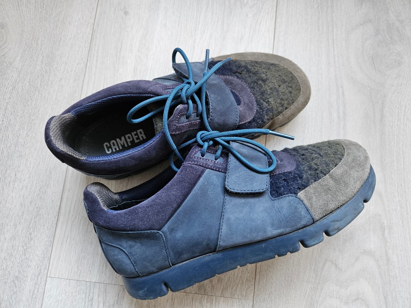 Camper sneakers maat 43 - Blauw/Grijs, Ophalen of Verzenden, Zo goed als nieuw, Blauw
