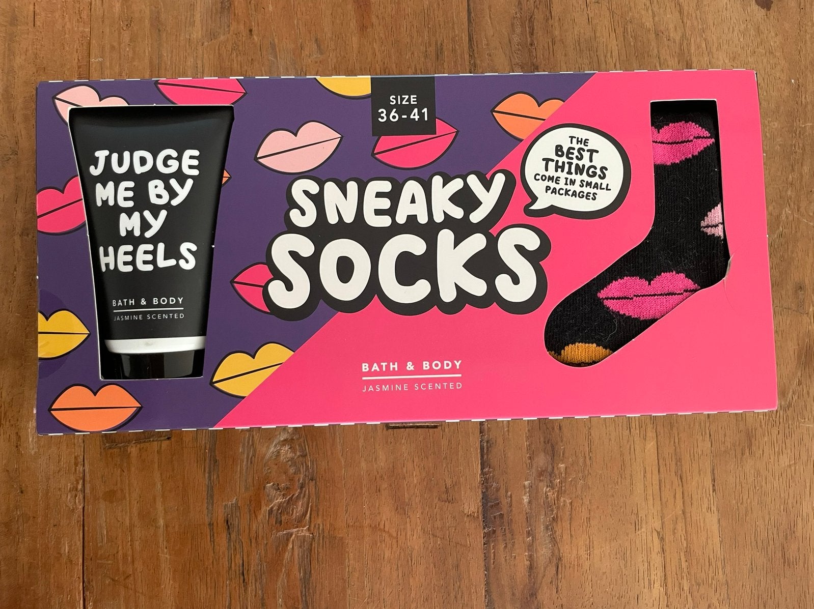 Kado verpakking 1 paar sokken + bath & body; nieuw!, Ophalen of Verzenden, Nieuw, Zwart, Sokken en Kniesokken