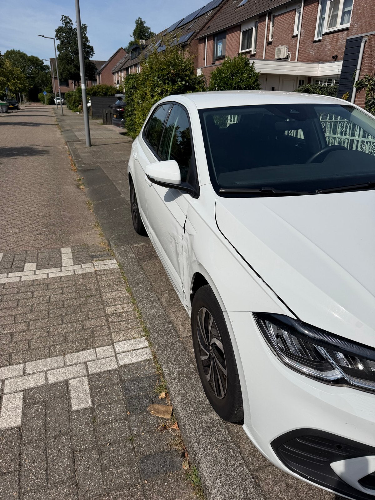 Volkswagen Polo Schadeauto - 2023 ! ORGINEEL NL AUTO, Ophalen, Volkswagen, Wit, Handgeschakeld