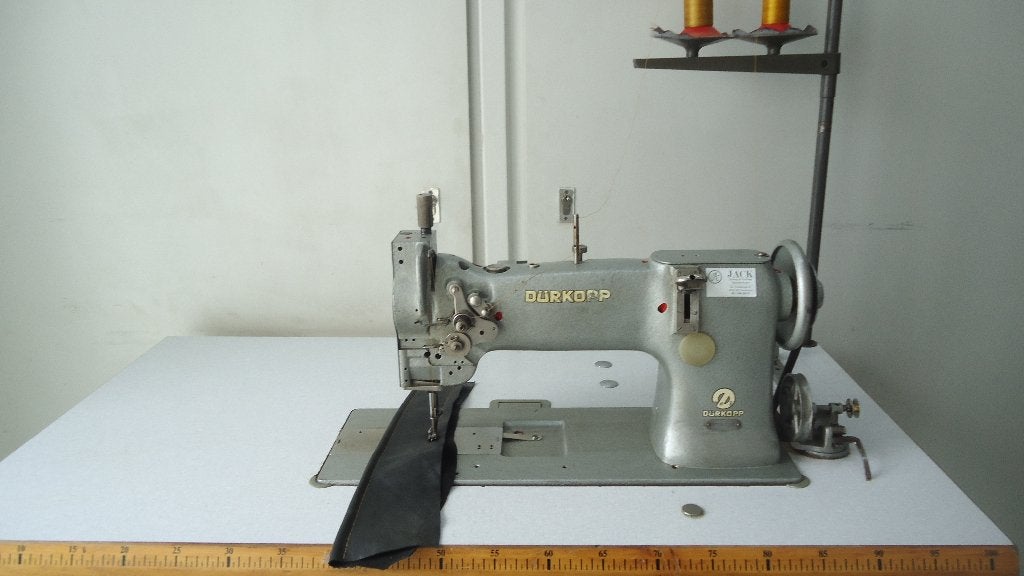 Industrie Naaimachine  Durkopp 3 Voudig Transport(239), Hobby en Vrije tijd, Naaimachines en Toebehoren, Overige merken, Ophalen of Verzenden