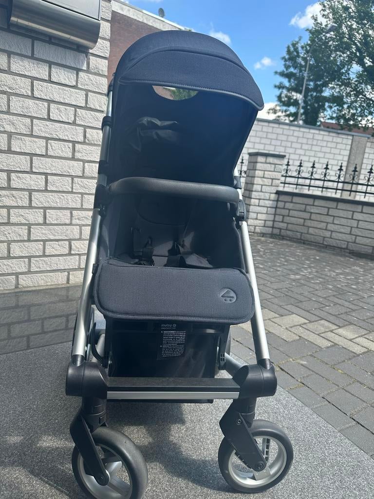 Mutsy Nio kinderwagen, Kinderen en Baby's, Buggy's, Zo goed als nieuw, Regenhoes, Ophalen