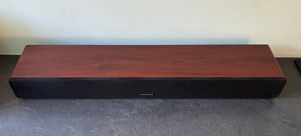 Walnoot houten soundbar, Ophalen, Zo goed als nieuw