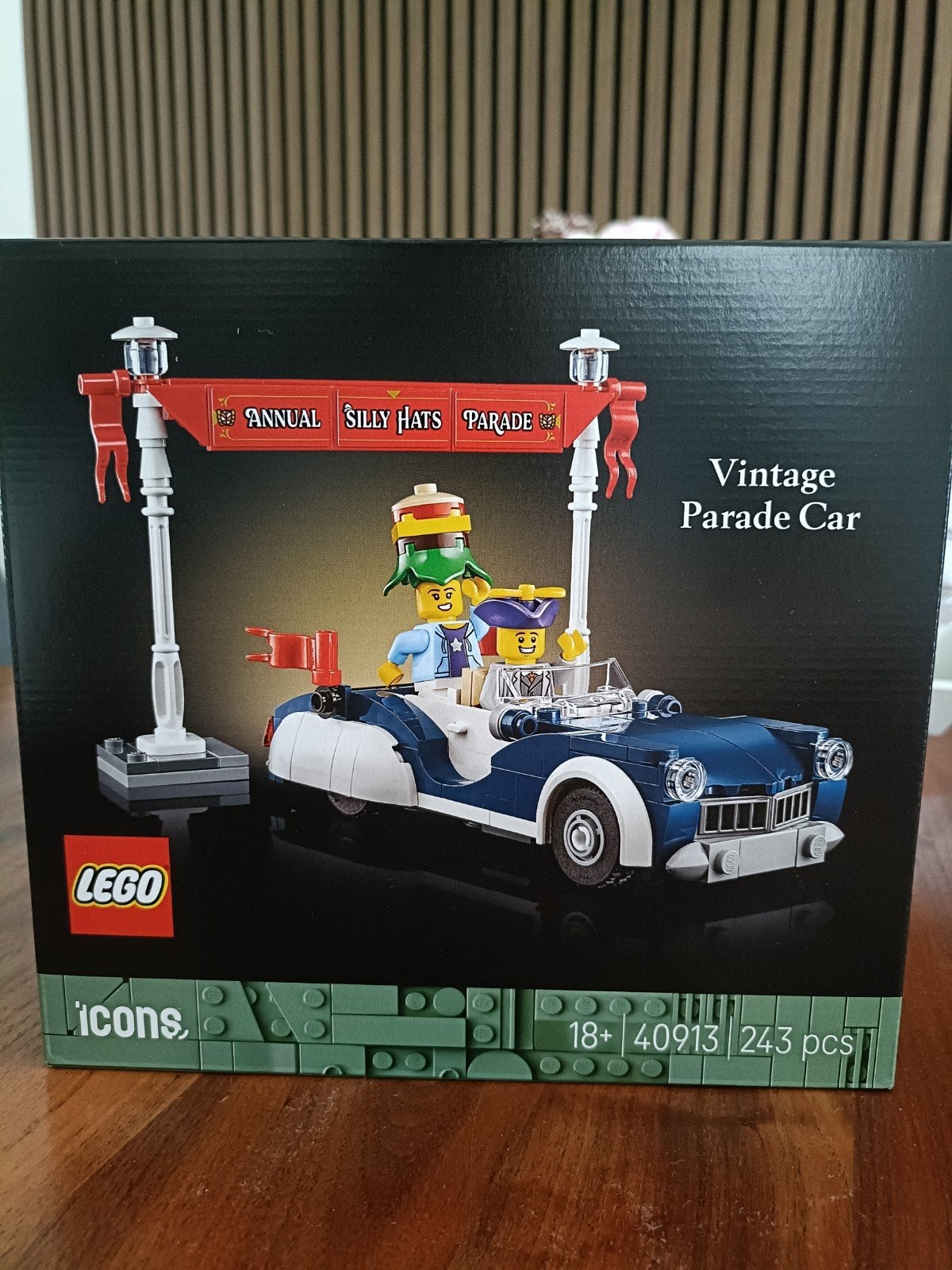 LEGO Icons 40913 Vintage Parade Car - Nieuw en Ongeopend, Lego, Nieuw, Ophalen of Verzenden, Icons
