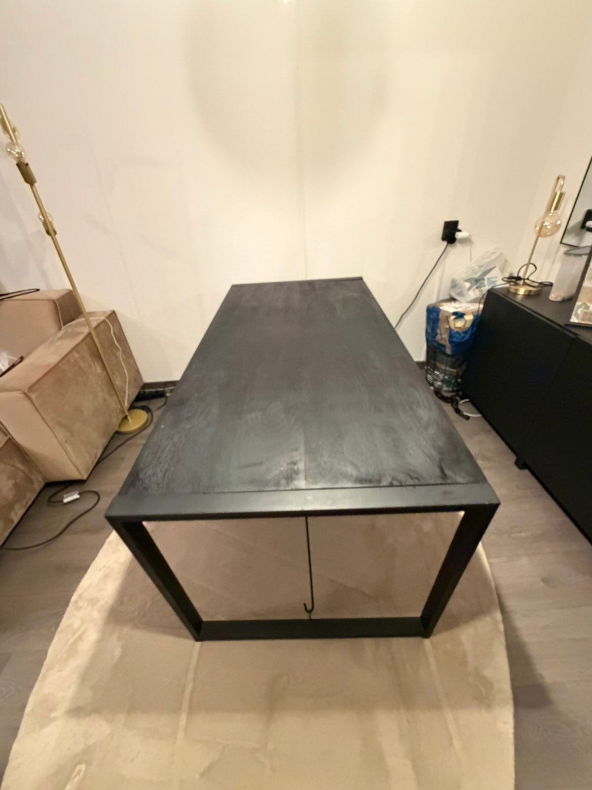 Mooie zwarte eettafel - zo goed als nieuw, Huis en Inrichting, Tafels | Eettafels, Ophalen, Zo goed als nieuw, Rechthoekig, Overige houtsoorten