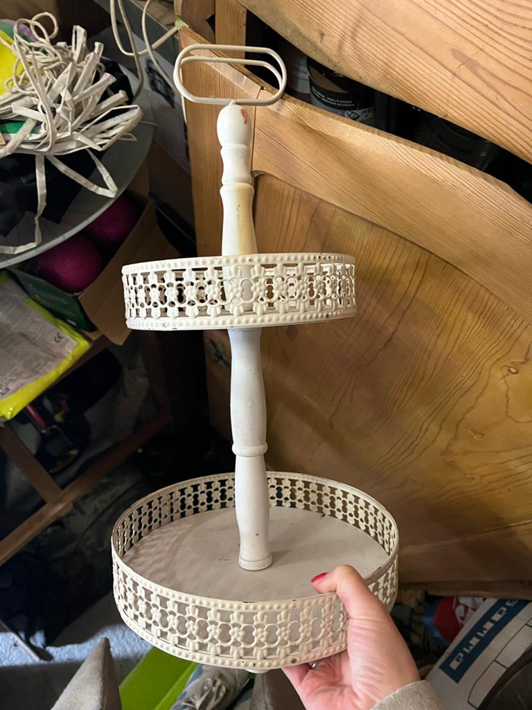 Vintage metal etagere, 2-laags, crèmekleurig, Ophalen, Zo goed als nieuw