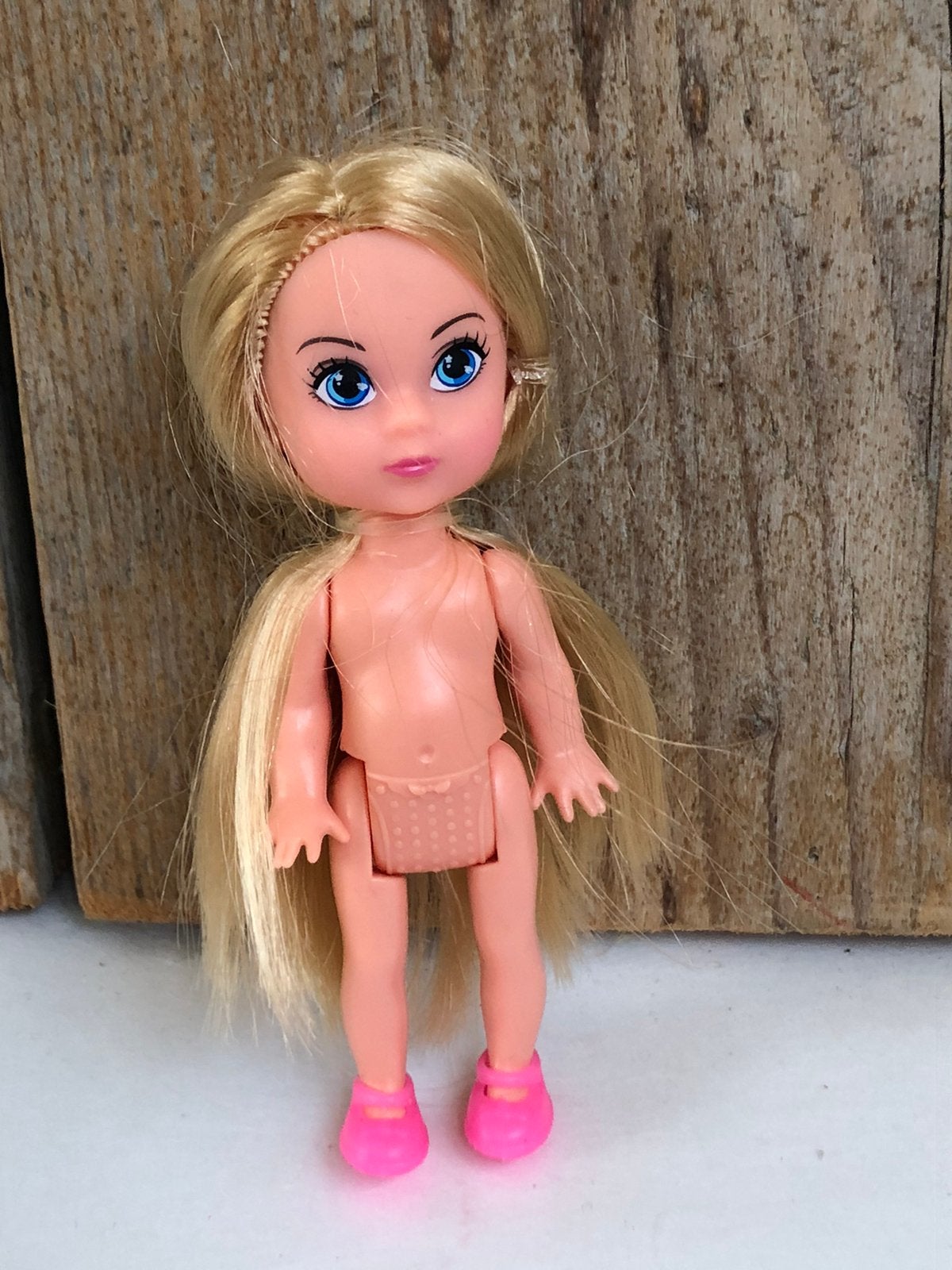 Blond Barbie kind, Kinderen en Baby's, Speelgoed | Poppen, Ophalen of Verzenden, Zo goed als nieuw, Barbie