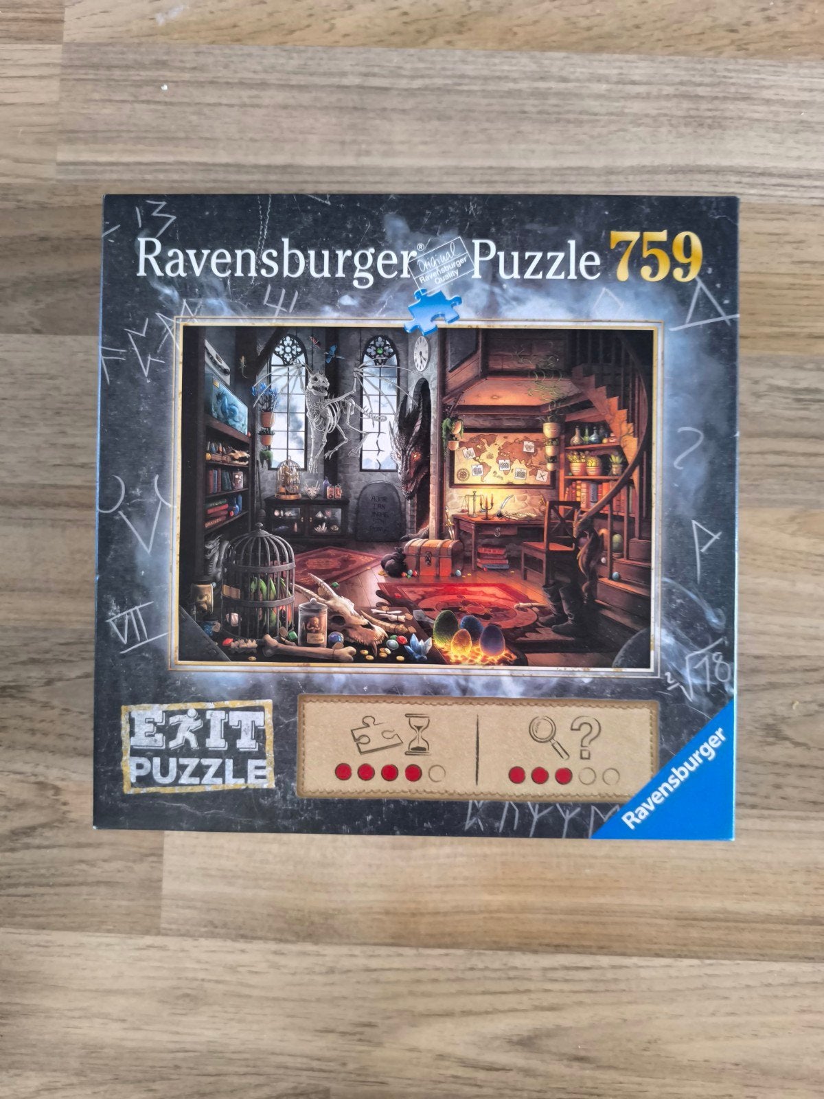 Exit Puzzle 759 Dragon Laboratory, Ophalen of Verzenden, 500 t/m 1500 stukjes, Zo goed als nieuw