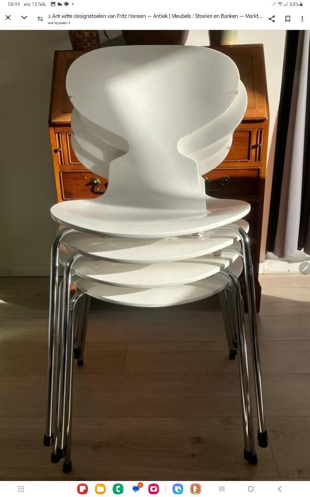 STAPELSTOELEN FRITZ HANSEN DE MIER VLINDER MODEL WIT, Huis en Inrichting, Gebruikt, Wit, Ophalen of Verzenden, Vier