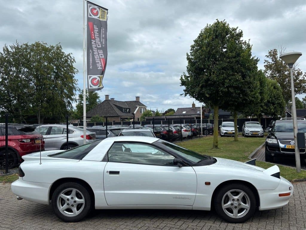 Pontiac Firebird 3.4 SE V6 Wit 1994 Handgeschakeld Apk 2028, foto 4