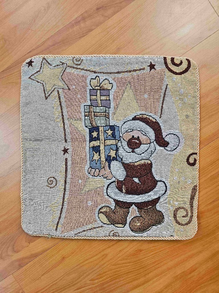 Kussen Kerstman 40/40 cm, Gebruikt, Overige kleuren, Etten-Leur, Vierkant