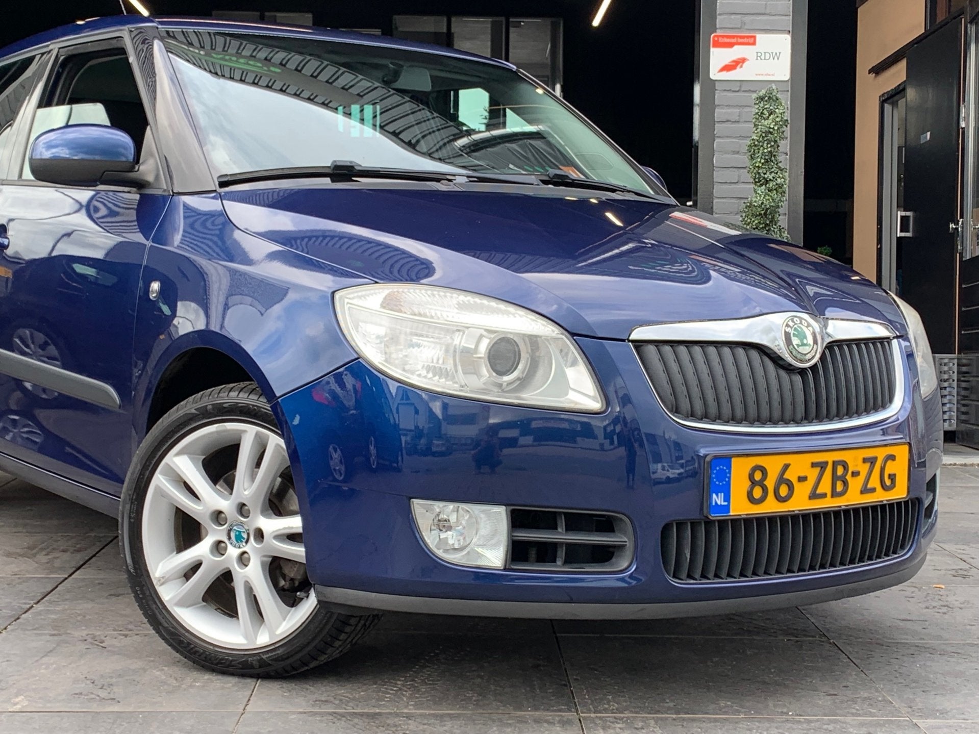 Skoda Fabia 1.6-16V Sport|1e eig|NAP|Airco|Cruise|El.Ramen, Voorwielaandrijving, Stof, Gebruikt, Huisgarantie