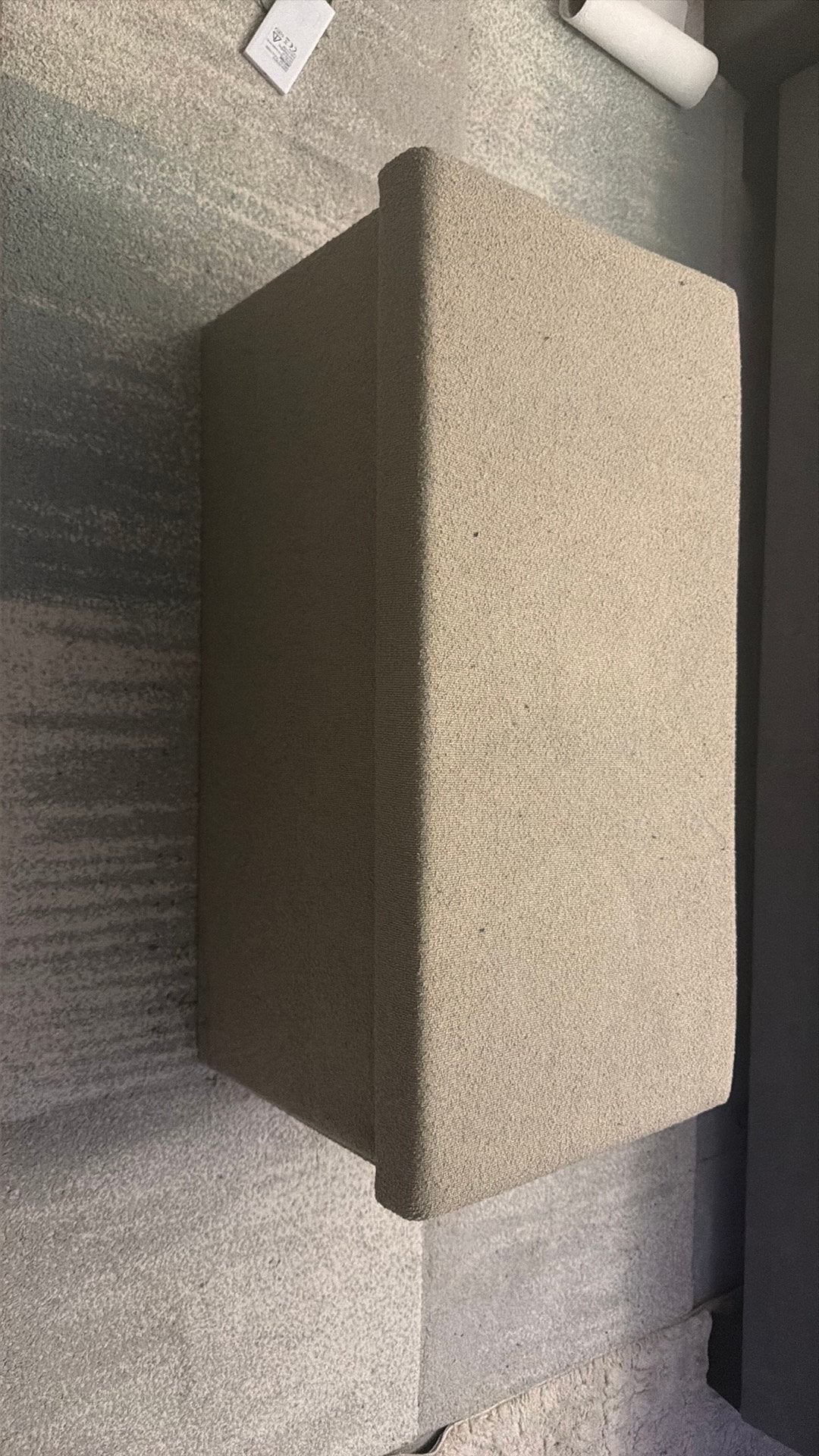 Beige poef met opbergruimte, Ophalen, Zo goed als nieuw, Rond, Minder dan 50 cm