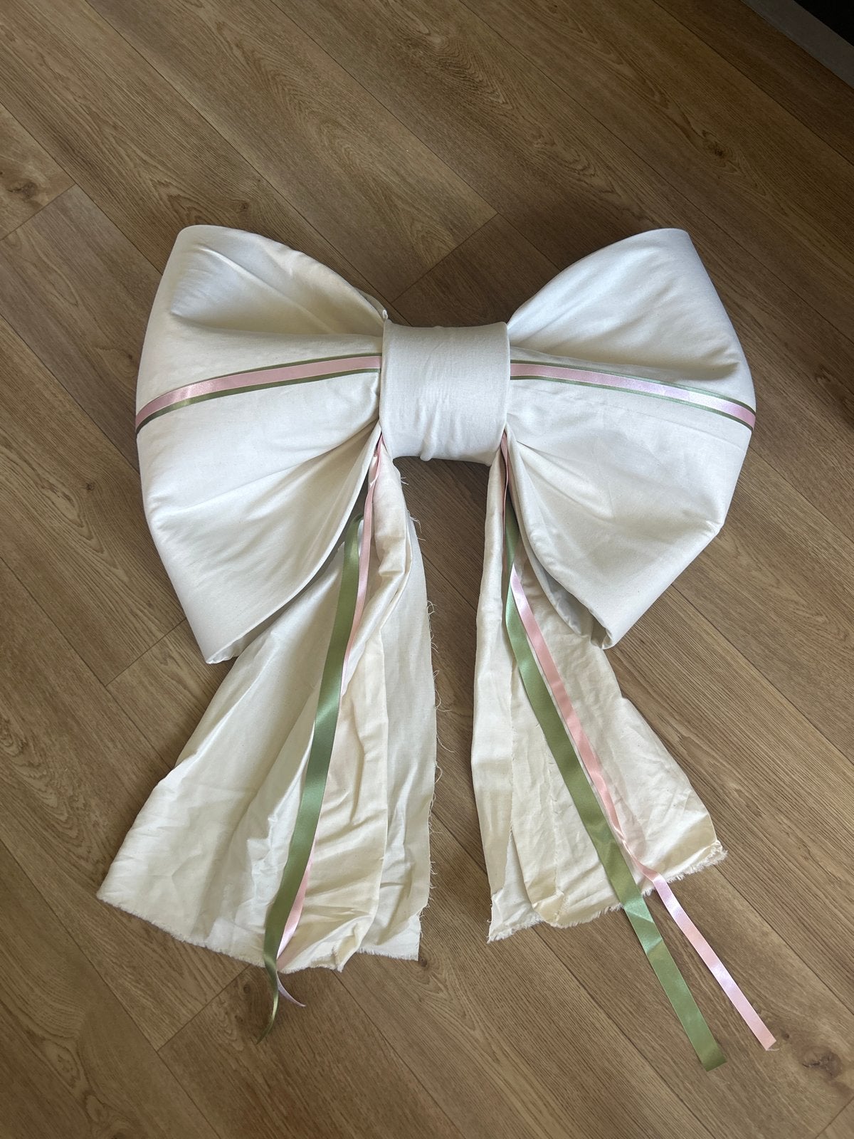 Grote decoratieve strik voor feest of bruiloft, Ophalen, Zo goed als nieuw, Versiering, Geboorte of Huwelijk