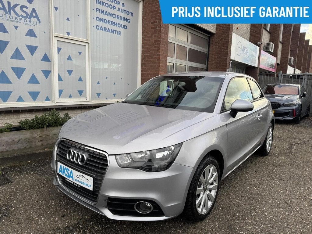Audi A1 1.2 TFSI Ambition Pro Line Navigatiesysteem Stoelver, Auto's, Audi, Voorwielaandrijving, Euro 5, 86 pk, 4 cilinders