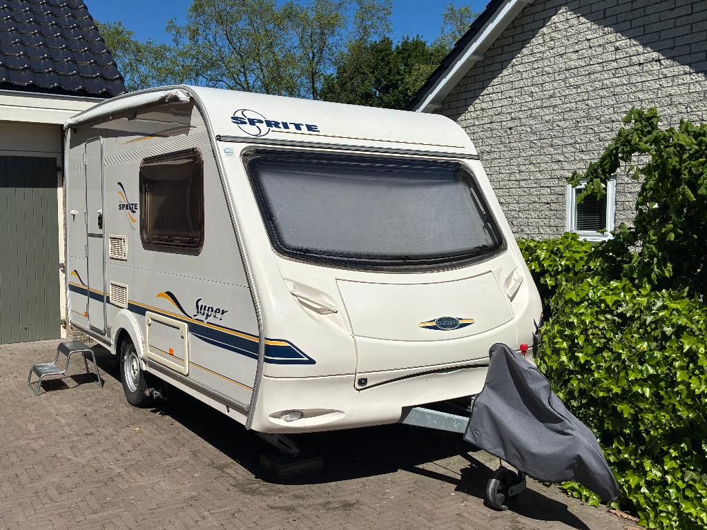 Sprite Super 390 EK, Caravans en Kamperen, Caravans, Rondzit, Tot en met 2, 750 - 1000 kg, Particulier