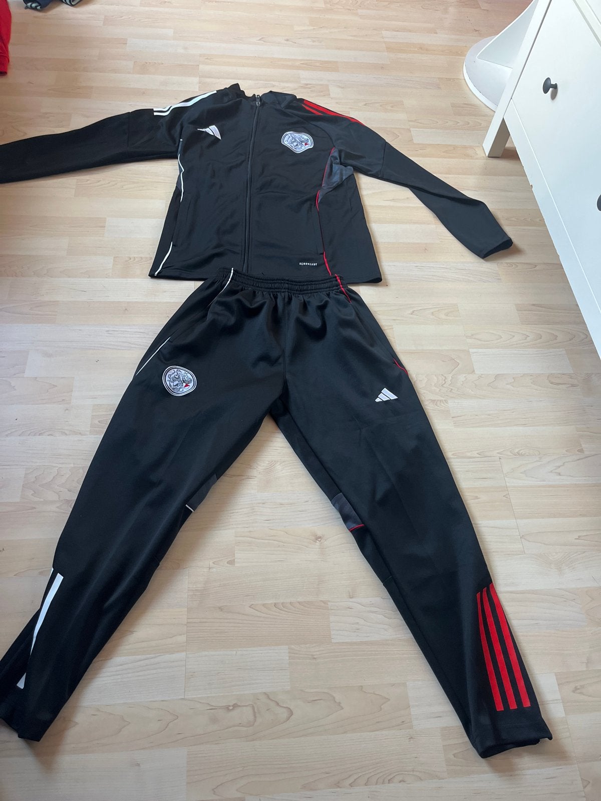 Adidas Ajax trainingspak - Maat s, Zwart, Ophalen of Verzenden, Zo goed als nieuw, Voetbal
