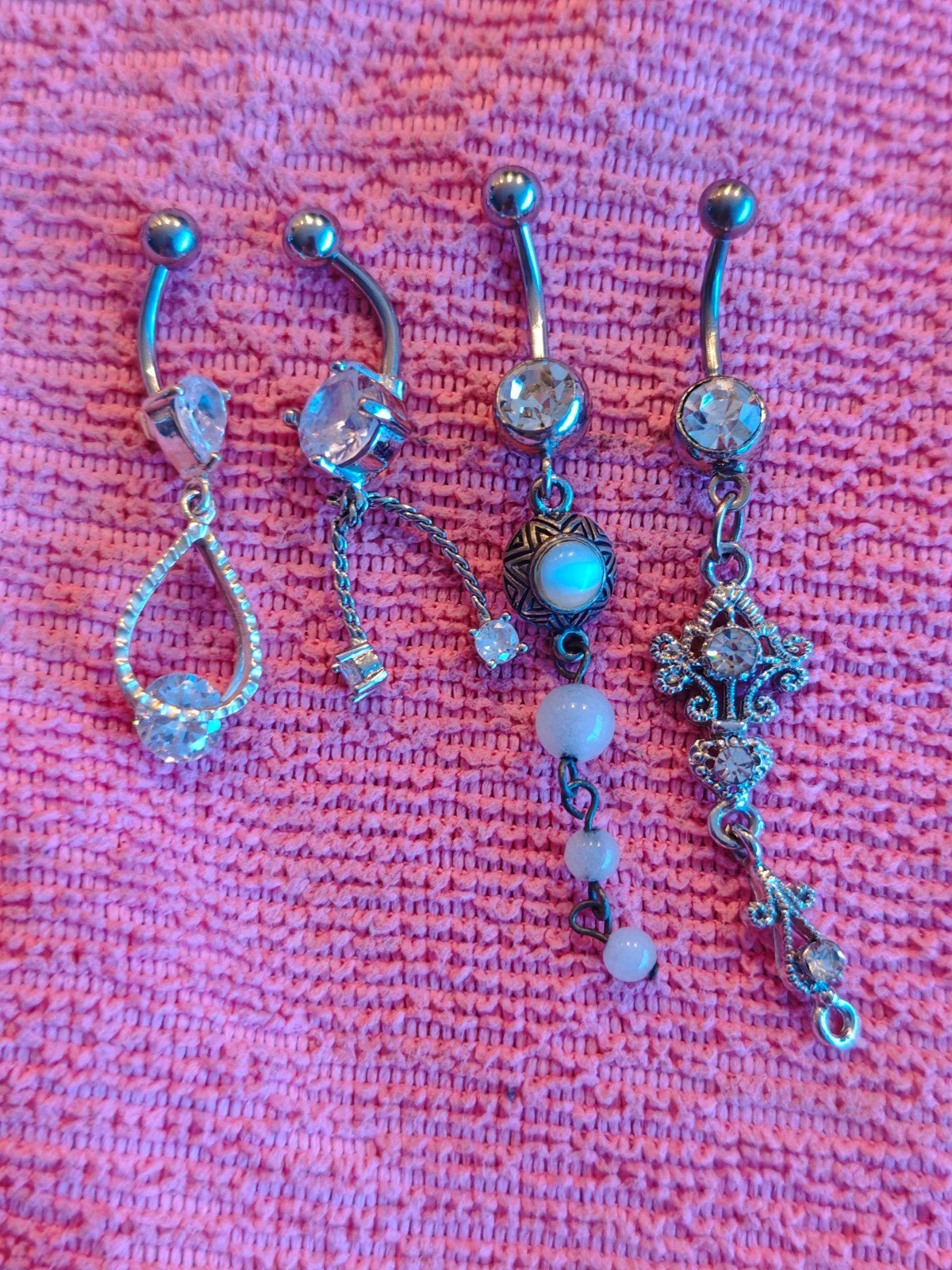 Set van 4 Navelpiercings met Strass en Hangers, Sieraden, Tassen en Uiterlijk, Piercings, Navelpiercing, Staal, Verzenden, Zo goed als nieuw