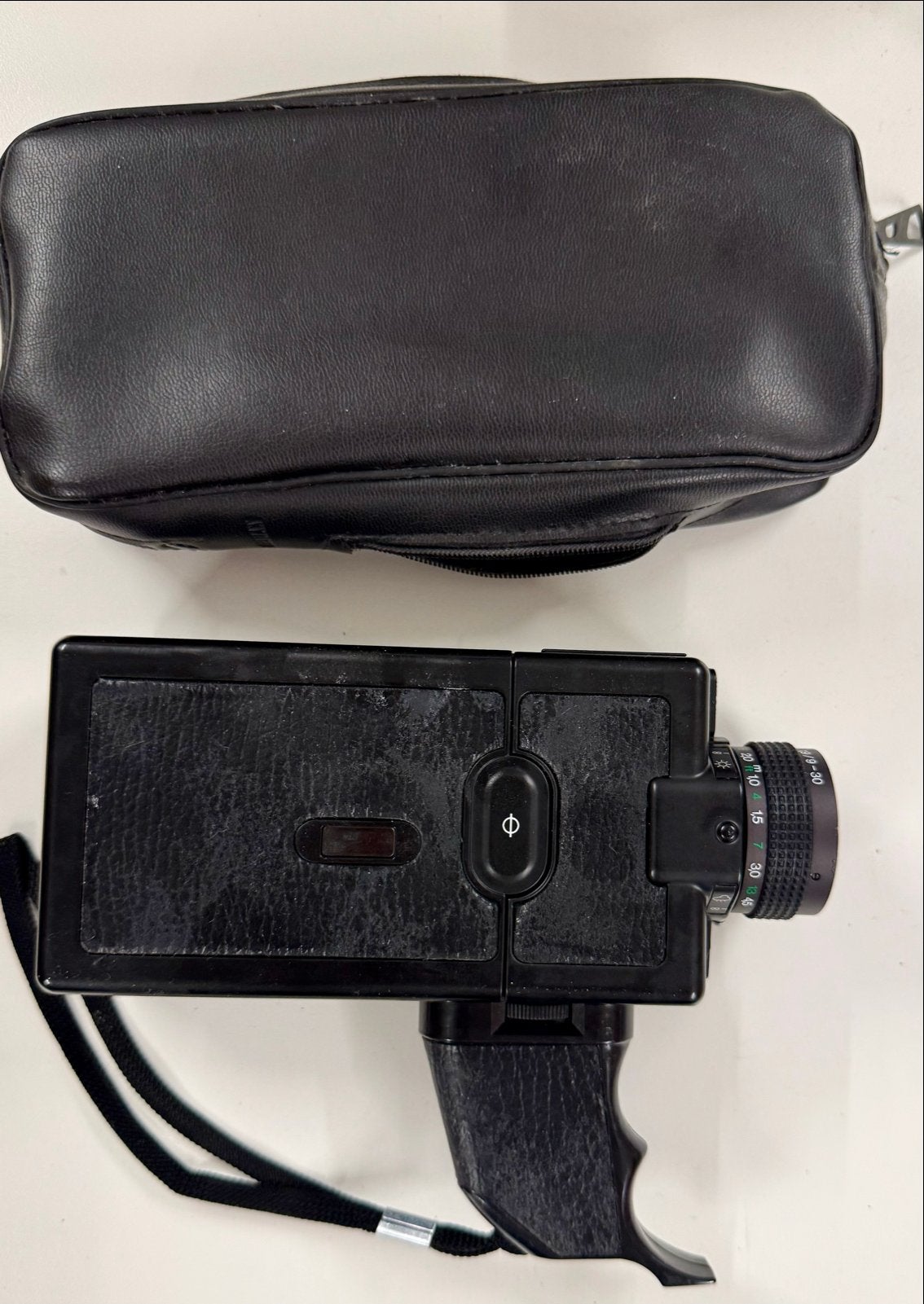 Vintage Eumig Mini 3 Servofocus 8mm filmcamera met tas, Ophalen of Verzenden, 8mm, Camera