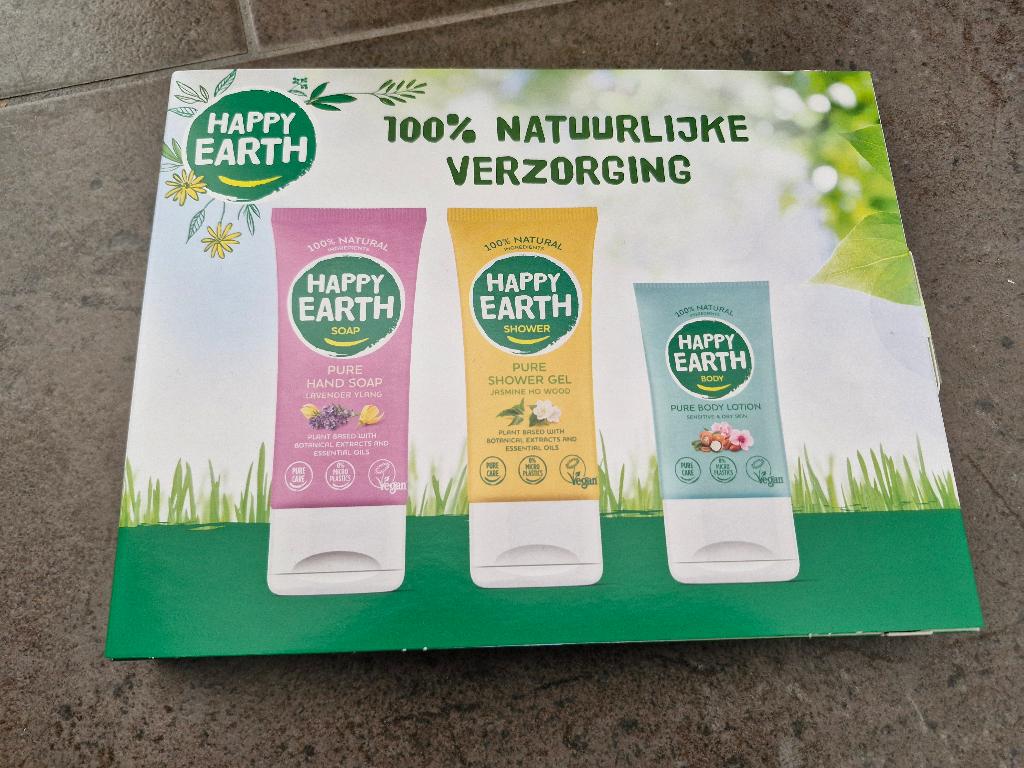Happy Earth huidverzorgings-giftbox NIEUW, Sieraden, Tassen en Uiterlijk, Uiterlijk | Lichaamsverzorging, Ophalen of Verzenden