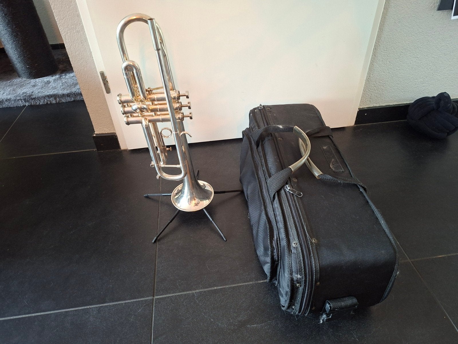 Getzen Capri 590S trompet, Ophalen of Verzenden, Gebruikt, Bes-trompet, Met koffer