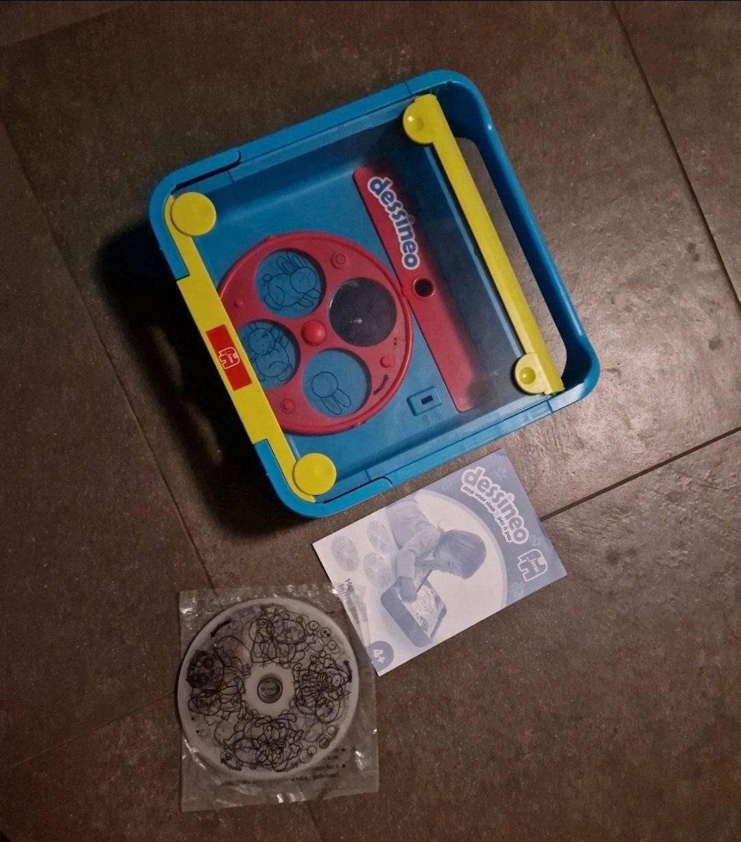 Dessineo leren tekenen - Tekenprojector voor kinderen, Ophalen of Verzenden, Gebruikt, Knutselen, Met licht