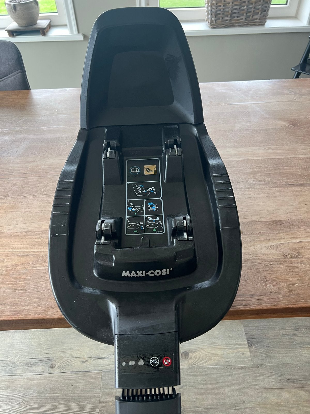 Maxi-Cosi FamilyFix3 ISOFIX Base - Zo goed als nieuw