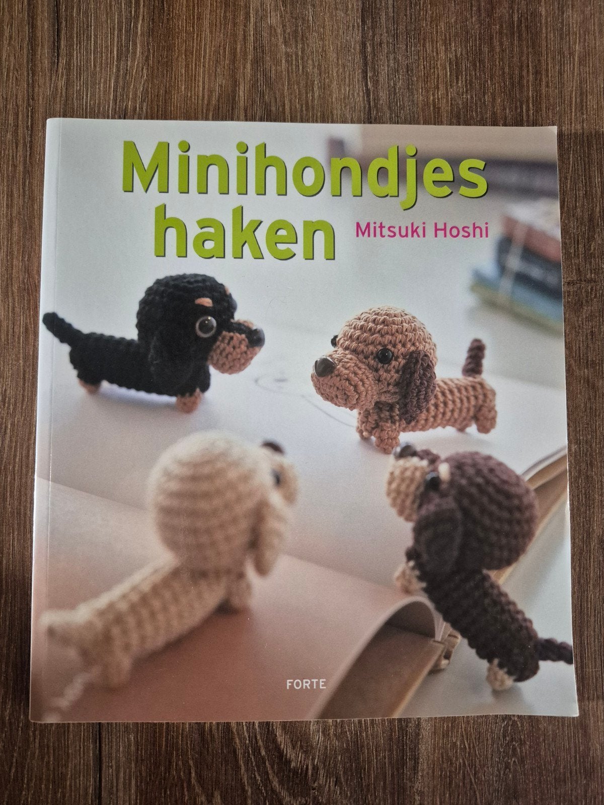 Minihondjes haken, Ophalen of Verzenden, Gebruikt, Haken, Patroon of Boek