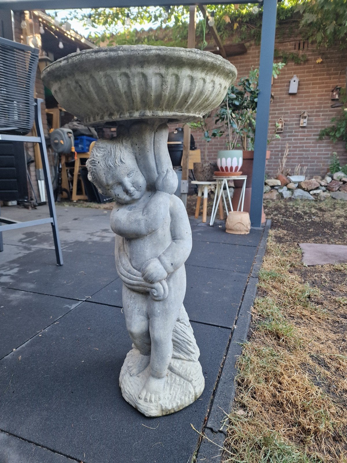 Tuinbeeld met waterschaal voor vogels - 75cm beton, Tuin en Terras, Tuinbeelden, Ophalen, Gebruikt, Beton, Overige typen