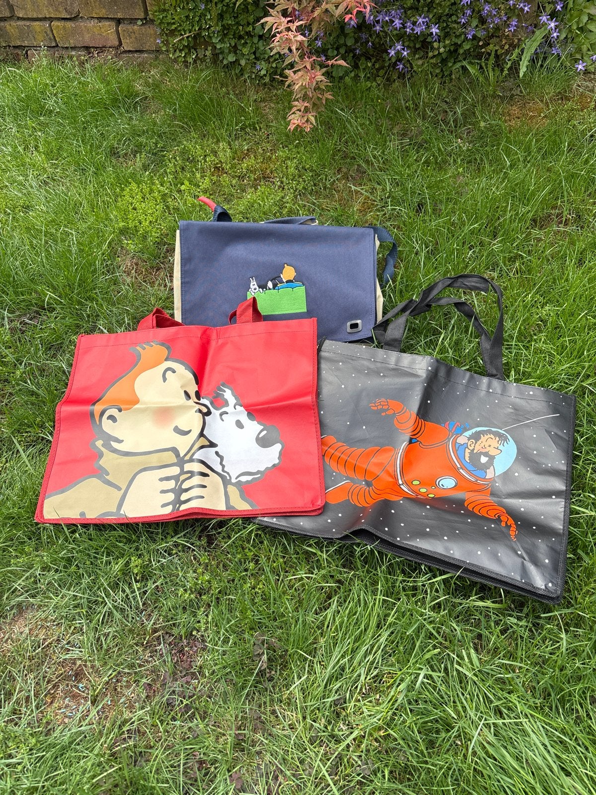 Set van 3 Kuifje tassen: schoudertas en draagtassen, Verzamelen, Ophalen of Verzenden, Nieuw