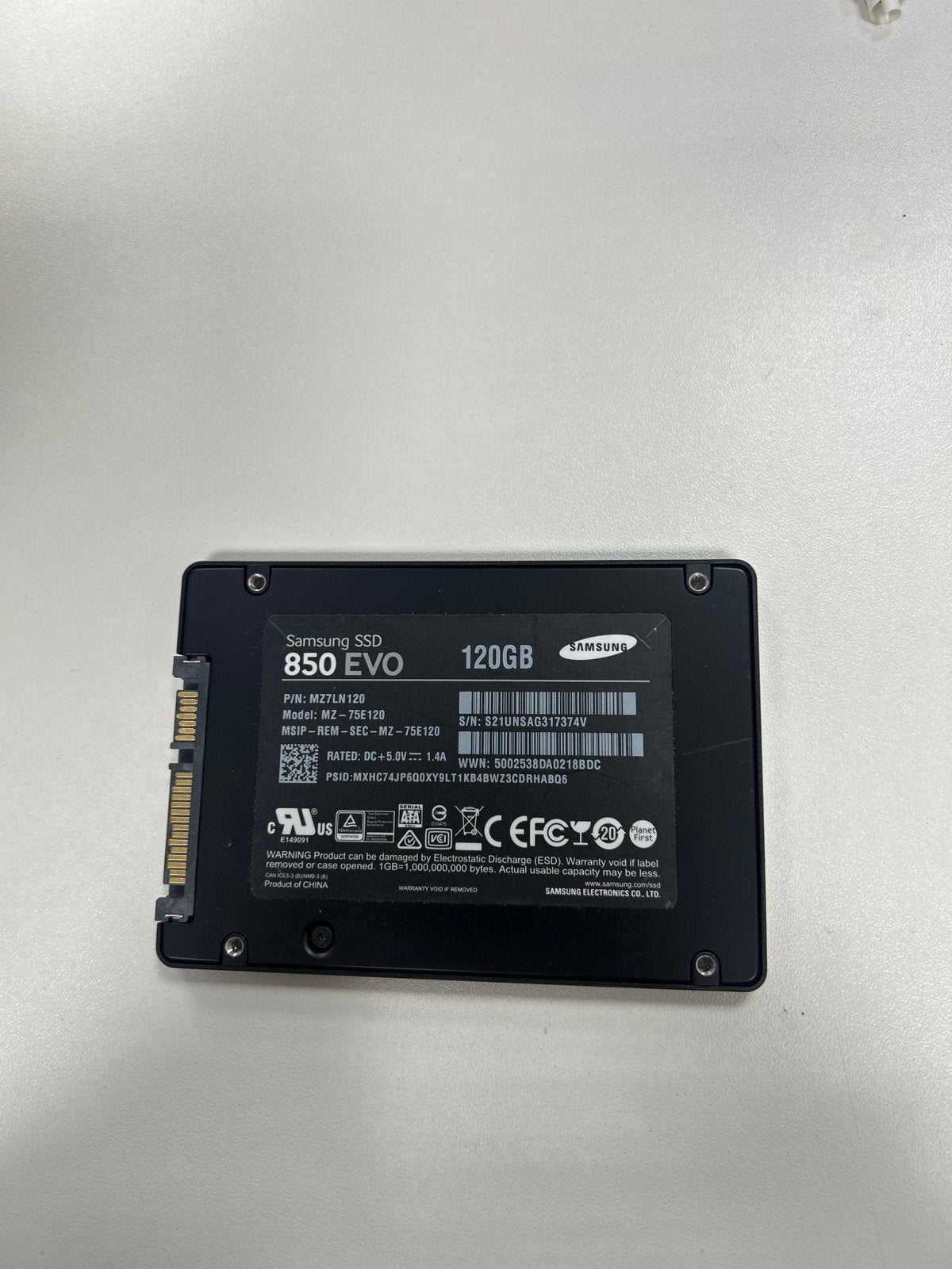 Samsung 850 EVO 120GB SSD - Snelle opslagupgrade, Computers en Software, Harde schijven, Ophalen, Intern, Gebruikt, Server