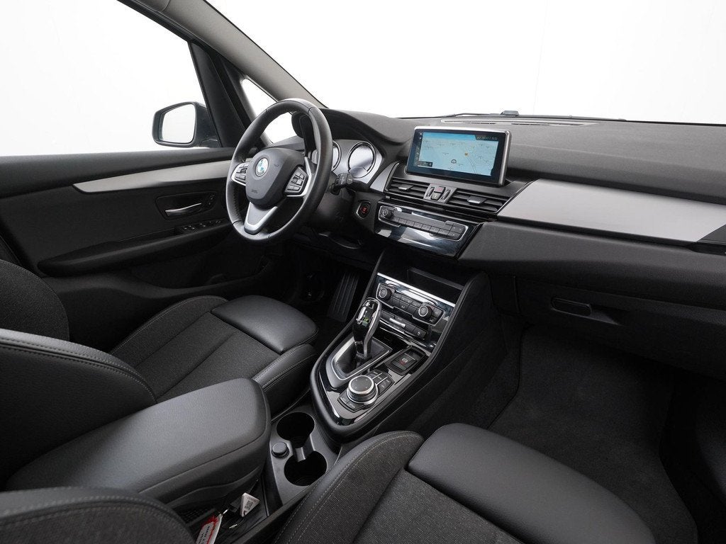 BMW 2-serie Gran Tourer 218i Design Automaat | Panoramadak |, Auto's, BMW, 12 maanden, Gebruikt, Euro 6, Leder en Stof