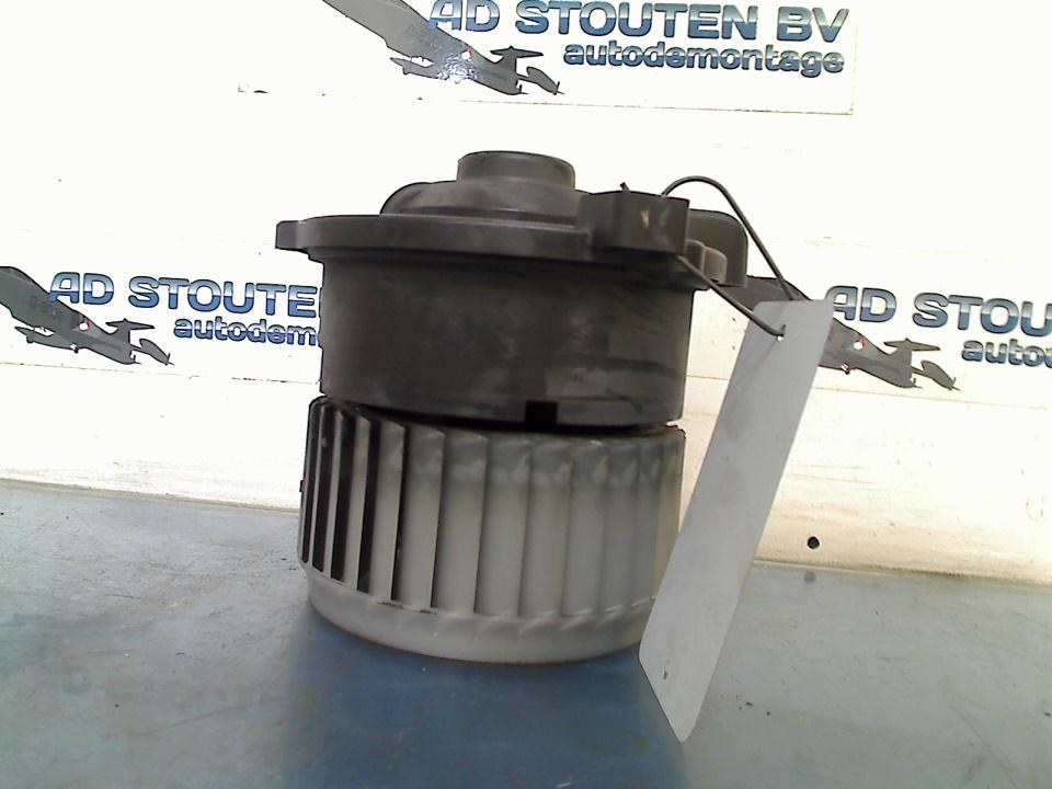 Kachel Ventilatormotor Smart Forfour (454) 2005 0160700701, Auto-onderdelen, Gebruikt, Smart Europe GmbH, Eu.corporateoffice@smart.com