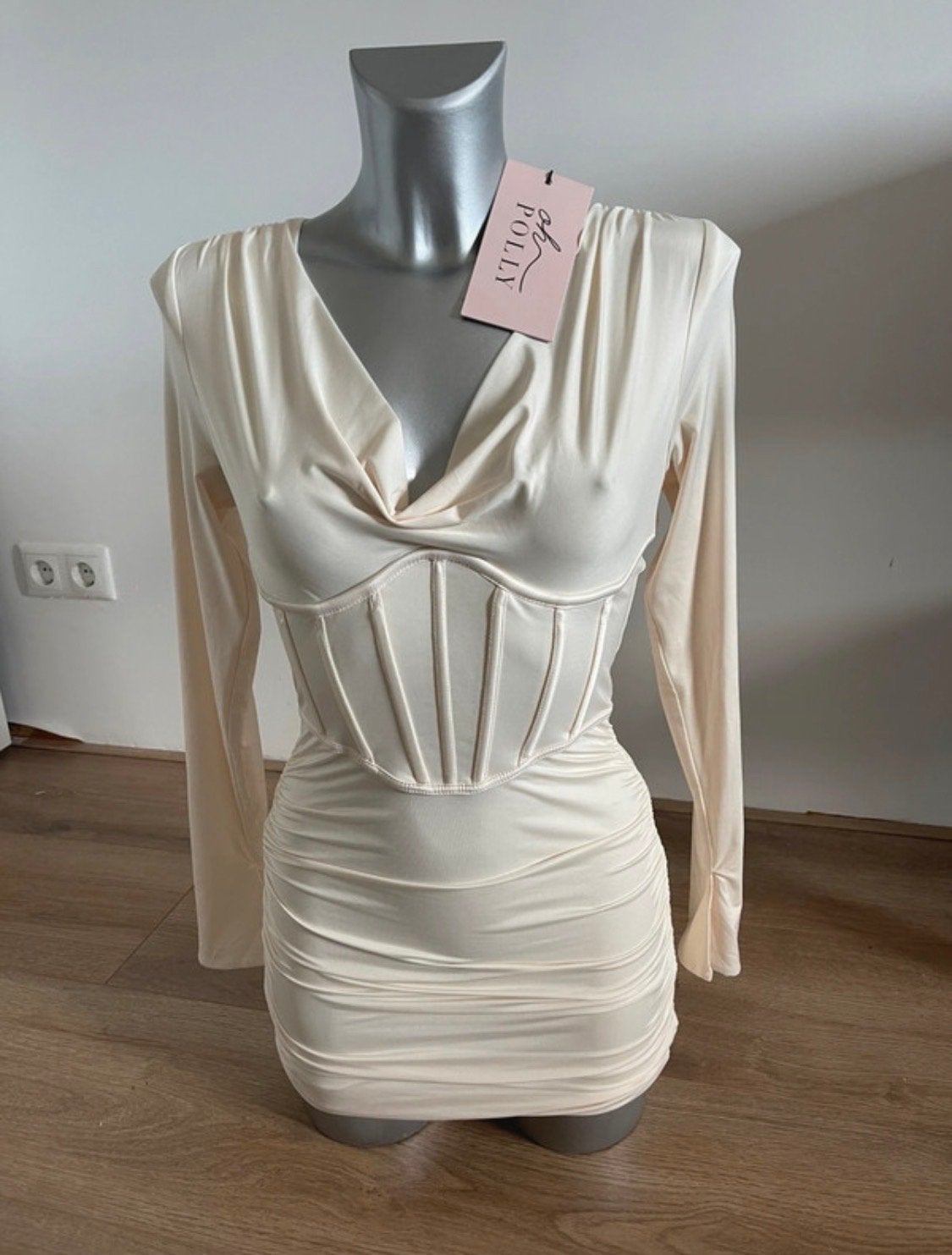 Nieuwe Oh Polly Jurk - Maat S, Kleding | Dames, Beige, Nieuw, Ophalen of Verzenden, Maat 36 (S)