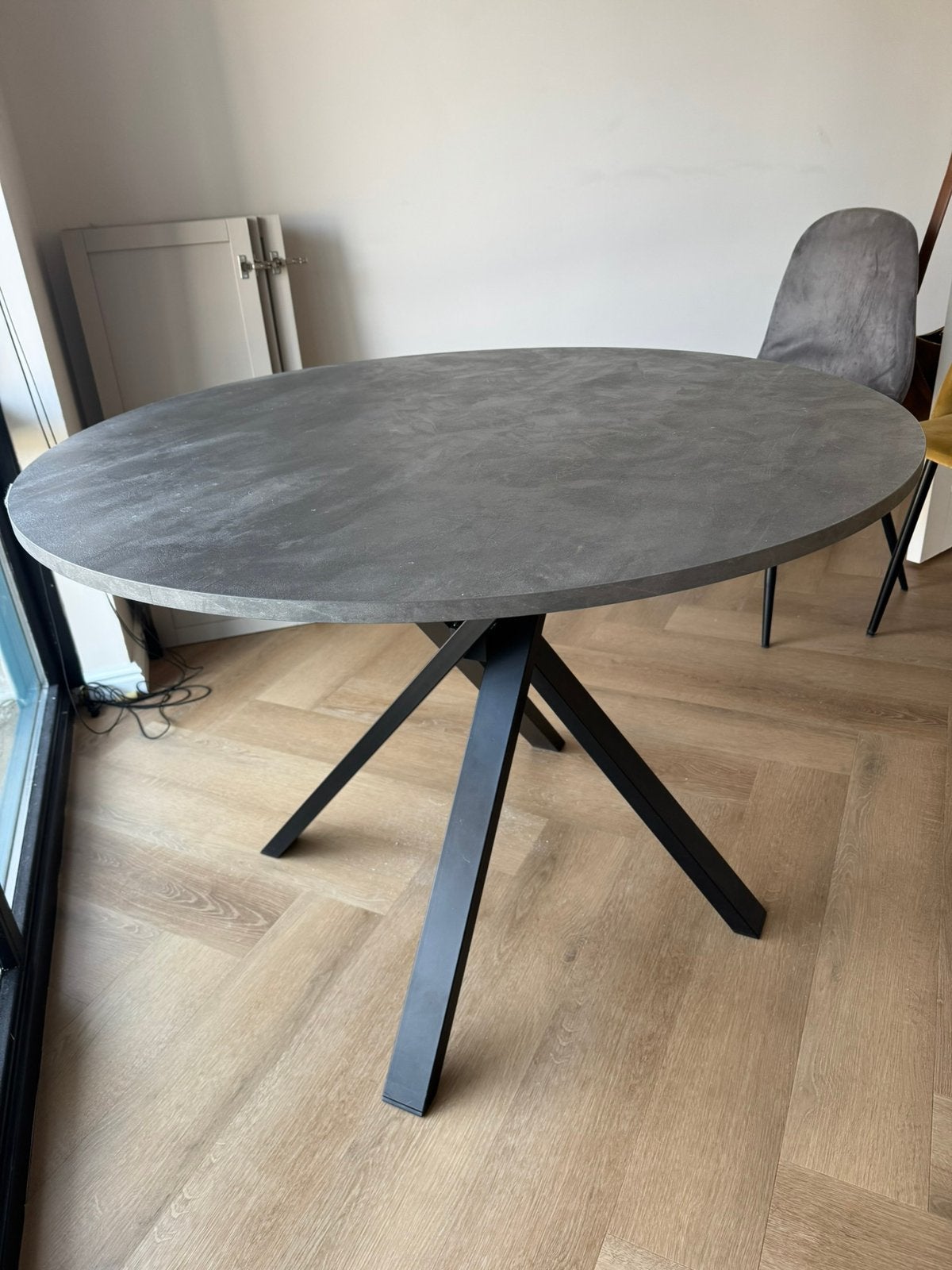 Ikea Mariedamm dining table // eettafel, Ophalen, Gebruikt, Rond, Vier personen