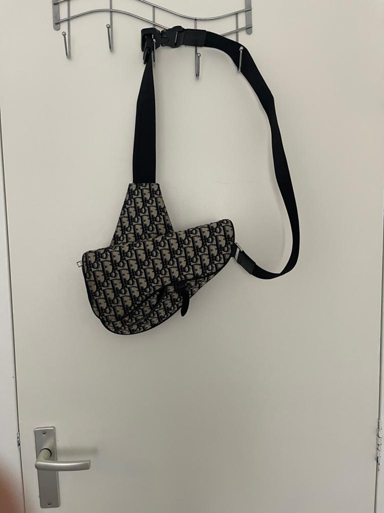 Christian Dior Oblique Saddle Bag, Ophalen of Verzenden, Zo goed als nieuw, Grijs, Schoudertasje