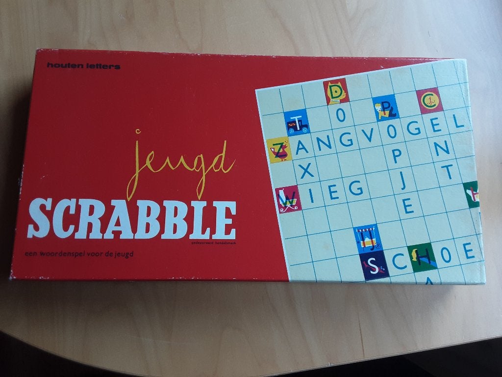 Jeugd Scrabble - houten letters, Een of twee spelers, Ophalen of Verzenden, Gebruikt, Onbekend