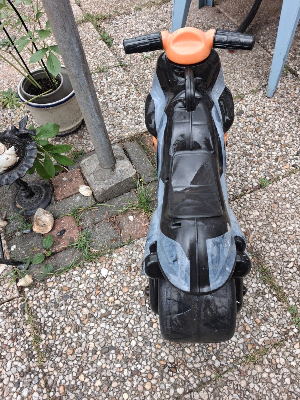 loopfiets motor model oud gratis niet kapot, Kinderen en Baby's, Speelgoed | Buiten | Voertuigen en Loopfietsen, Ophalen, Gebruikt