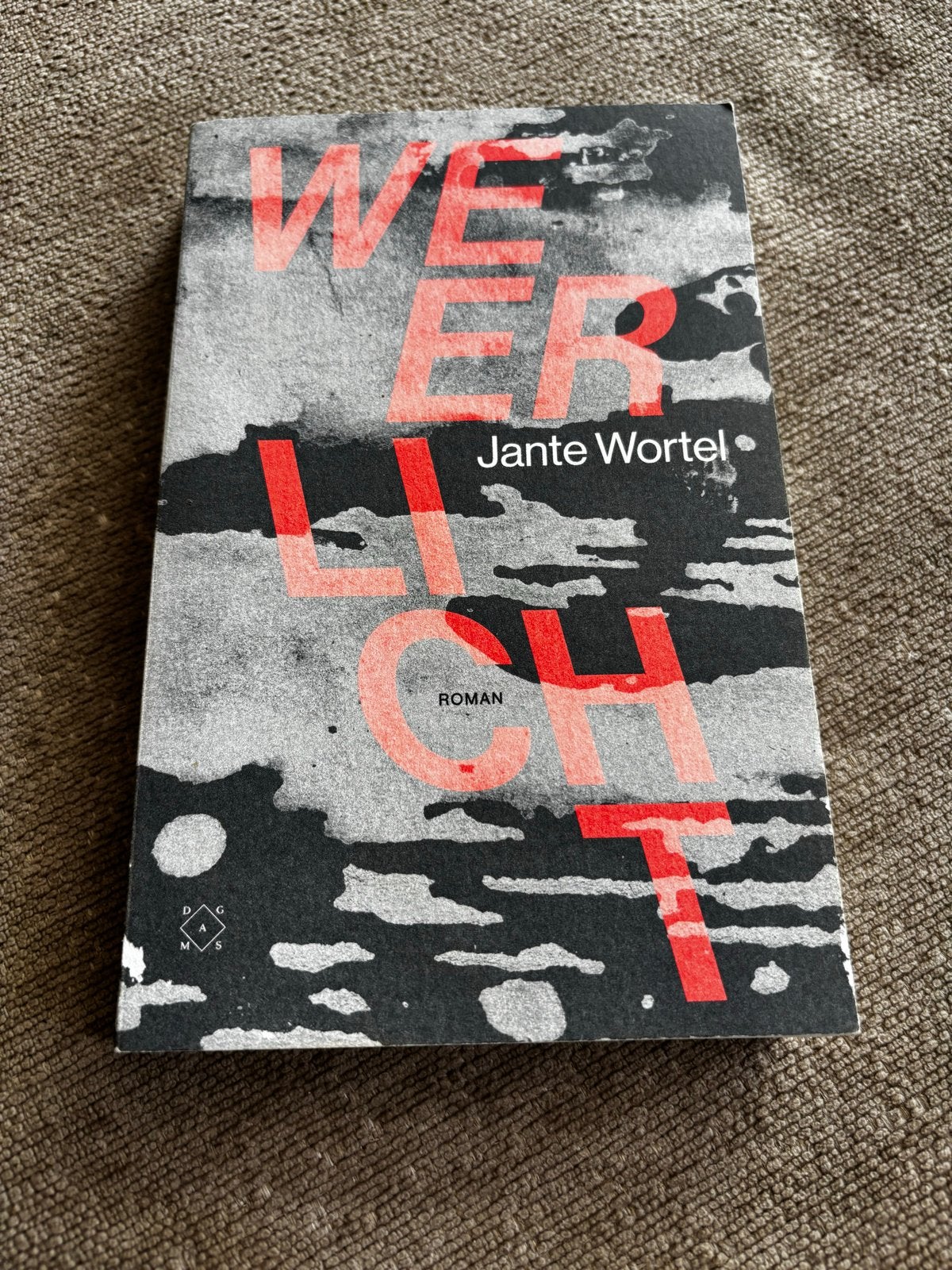 Weerlicht - Jante Wortel (Roman), Ophalen of Verzenden, Zo goed als nieuw, Nederland