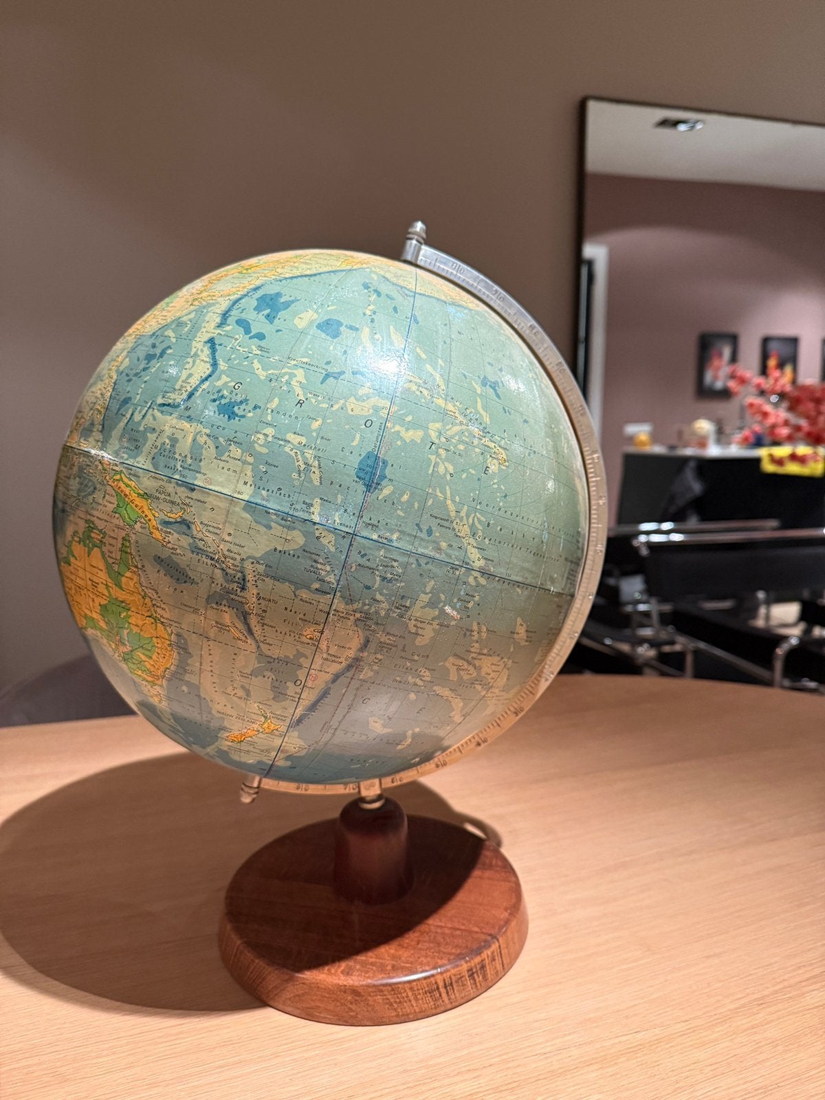 Vintage Räth wereldbol 1987 – DDR – 33 cm – houten voet, Ophalen, Gebruikt, Fysische wereldbol, Hout