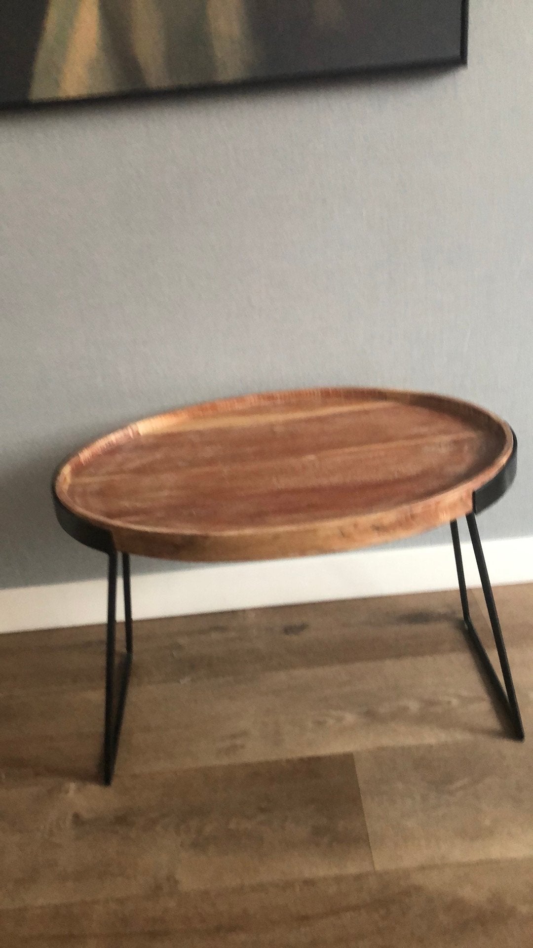 Origineel ovale tafel(acacia hout) met zwarte accenten, Huis en Inrichting, Tafels | Salontafels, Ophalen, 100 tot 150 cm, 50 tot 100 cm