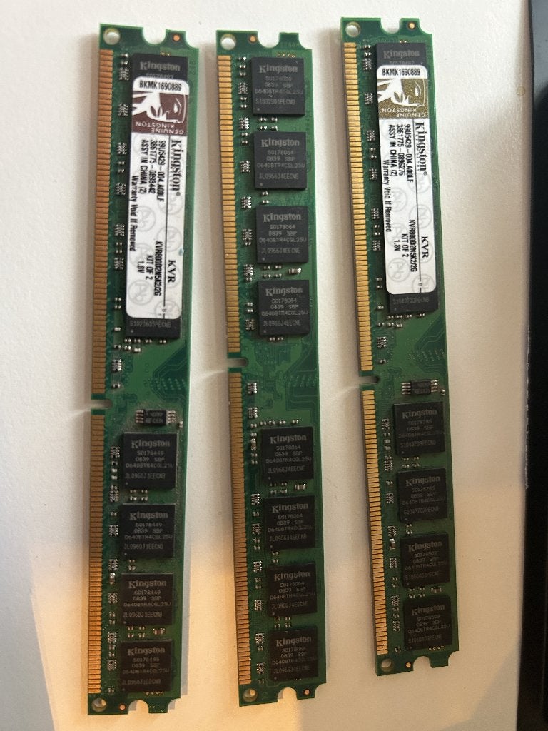 Kingston KVR800D2N5 2G DDR2 PC2-6400 800Mhz 2Rx8 Low Profile, Computers en Software, Ophalen of Verzenden, Gebruikt, DDR2, Desktop
