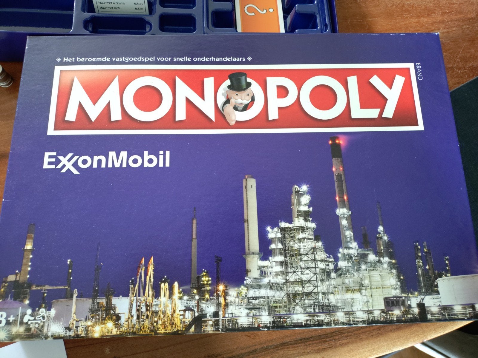 Monopoly ExxonMobil editie - Zo goed als nieuw, Ophalen of Verzenden, Zo goed als nieuw, ExxonMobil