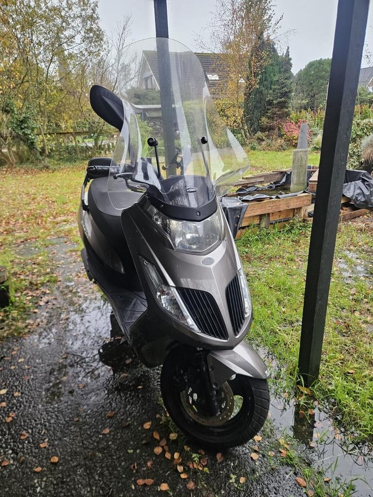 Kymco Dink 50 - begrensd met afstandsbediening., Fietsen en Brommers, Ophalen, Gebruikt, Overige modellen, Maximaal 45 km/u