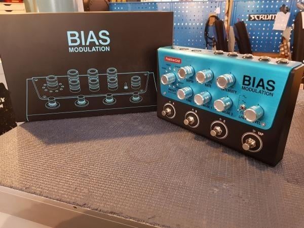 Positive Grid Bias Modulation Pro, Positivegrid@gmail.com, Chorus, Nieuw, Ophalen of Verzenden