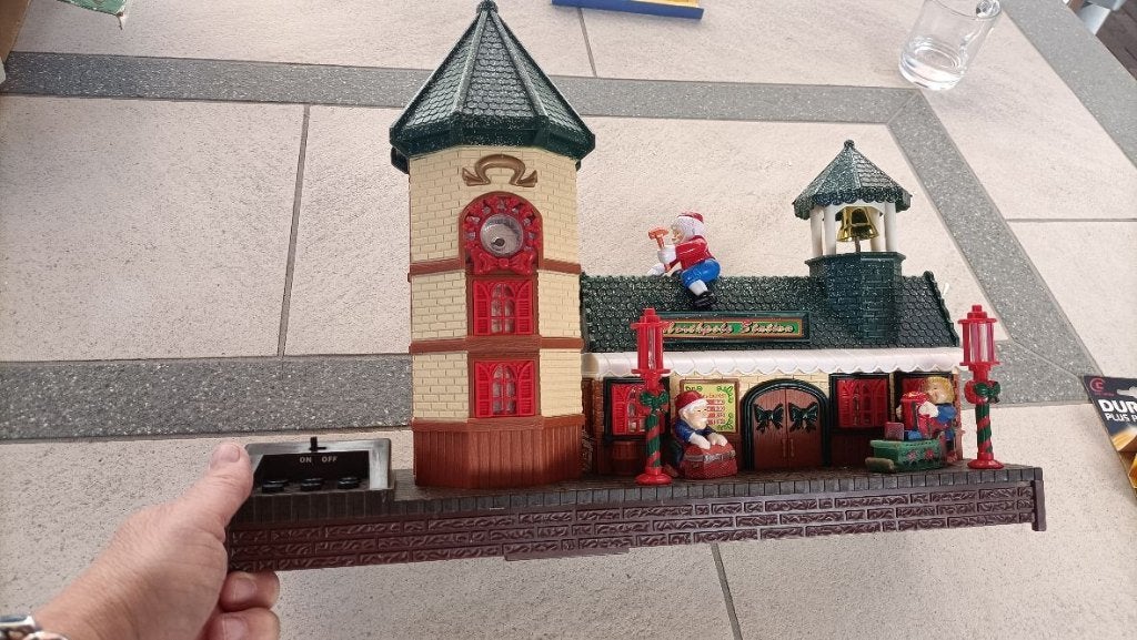 groot werkend station kerststation nieuw, Ophalen of Verzenden, Nieuw