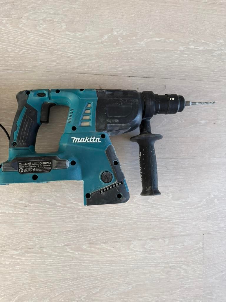 Makita 2x18v 36 volt, Ophalen, Zo goed als nieuw