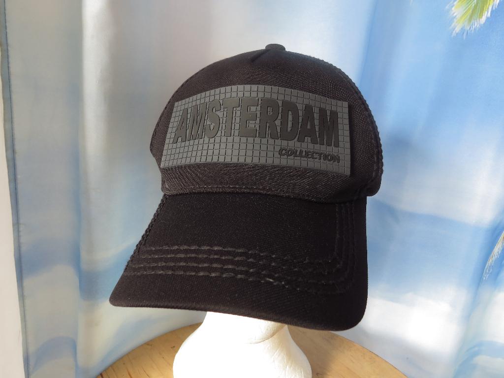 zwarte cap / pet Amsterdam collection van Robin Ruth, Pet, Robin ruth, Gedragen, One size fits all