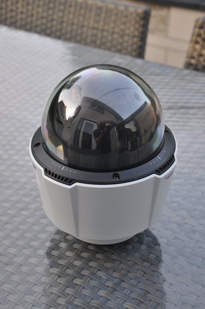 Axis P5635-E MKII Full HDTV, 1080p PTZ dome, Ophalen, Gebruikt, Buitencamera
